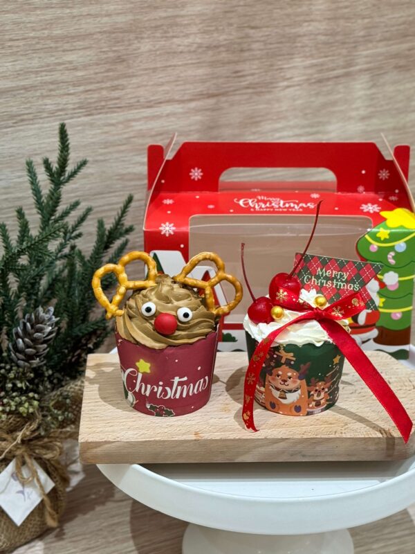 聖誕戚風杯子蛋糕