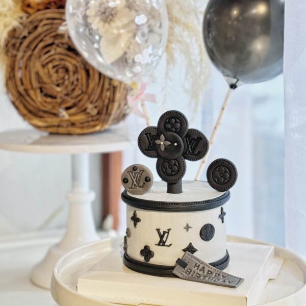 LV小花蛋糕